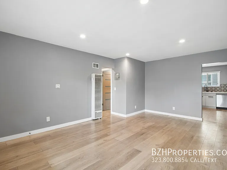 252 S New Hampshire Ave — Photo 27