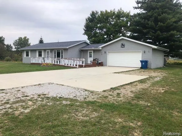460 W Ohmer Rd, Mayville, MI 48744
