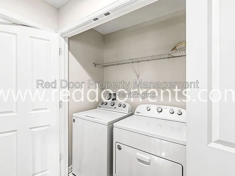 13340 Golden Gate Dr E — Photo 27