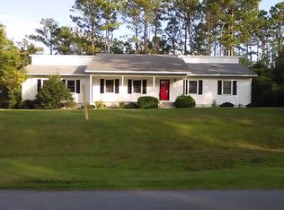 292 Star Hill Dr, Cape Carteret, NC 28584