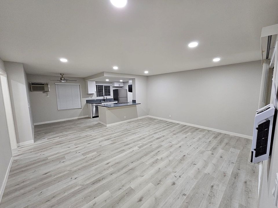 1st image of 4484 Collwood Blvd #14