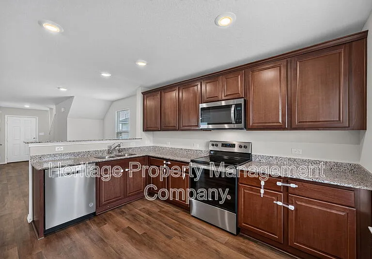 6326 Willow Point Blvd — Photo 14