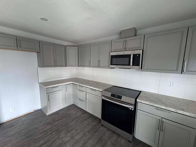3512 Balmont St — Photo 11