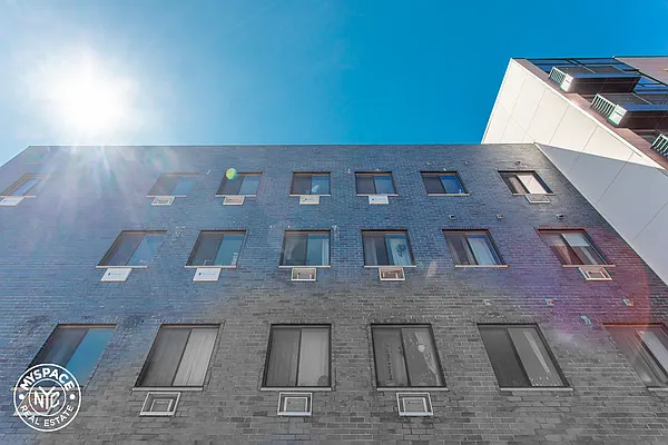 Rented by Simply Brooklyn Realty Inc | media 27