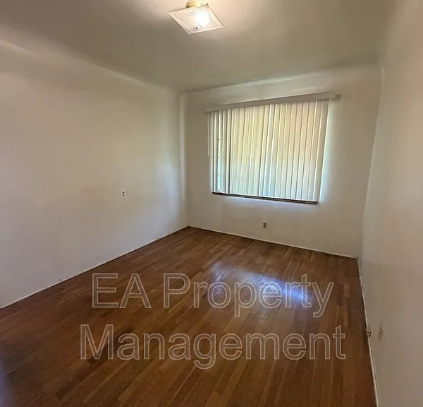 414 Pine St SE #2 — Photo 19