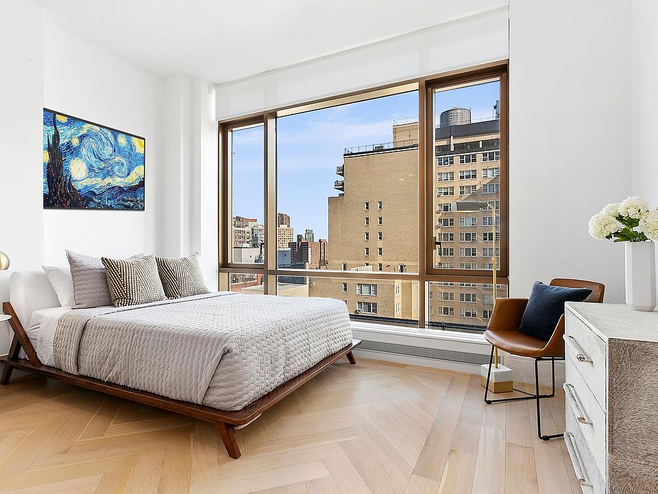 1st image of 215 E 19th St #4G