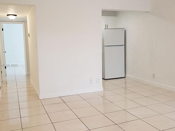 5th image of 11005 SW 1st St APT 203