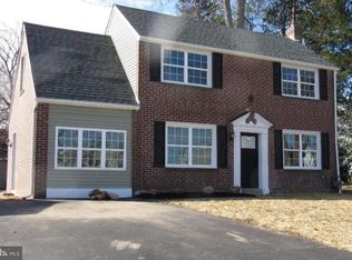 2426 W Chester Pike, Broomall, PA 19008