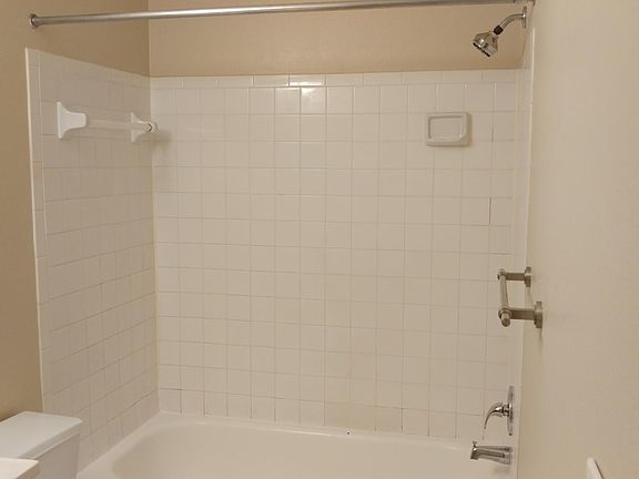 4th image of 203 Lake Parsons Grn Unit 208