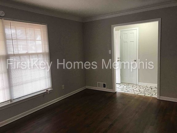 5th image of 2288 Lovitt Dr