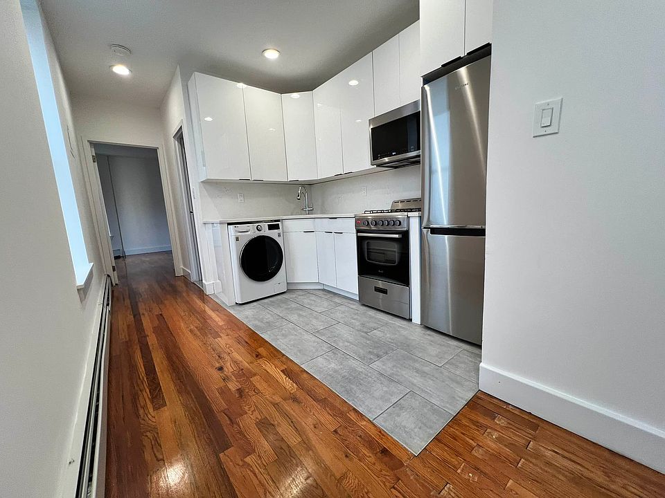 1st image of 309 W 121st St #3R