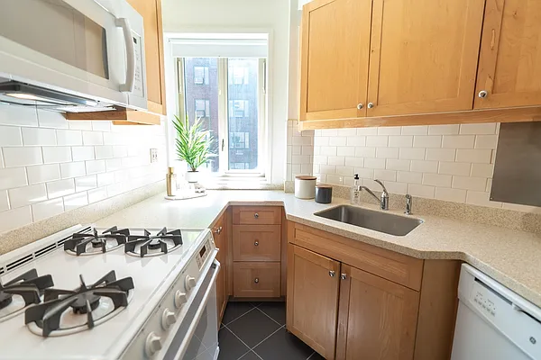 Rented by Beam Living | media 10