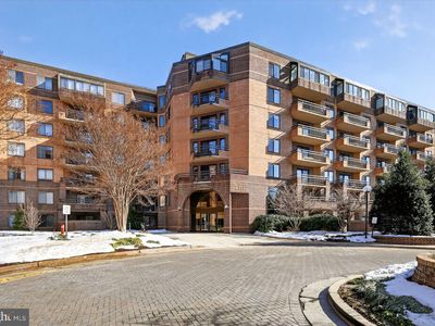 2111 Wisconsin Ave NW APT 718, Washington, DC, 20007