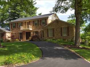 14031 Camberra Ct, Chesterfield, MO 63017