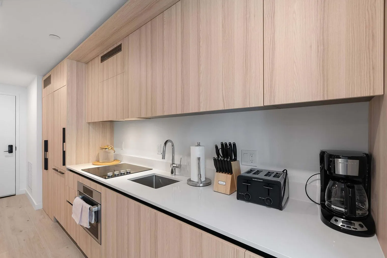 Studio, 1.0 bath, 462 sqft, $2,451 — Photo 4