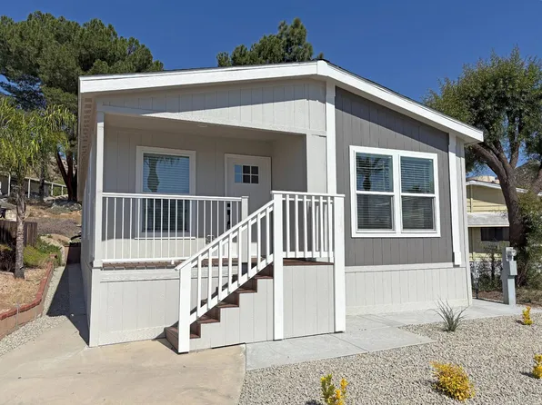 1700 S State St Space 94, Hemet, CA 92543