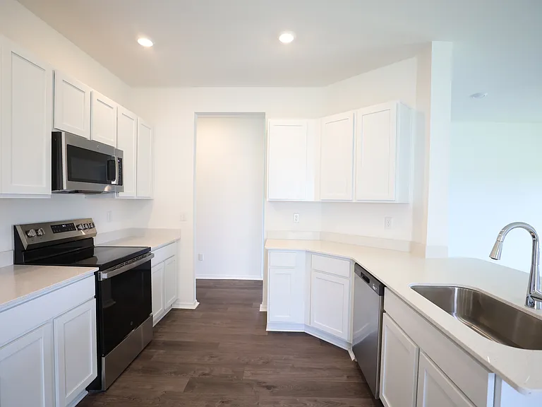 5304 Orchard Pass — Photo 2