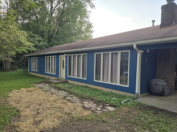 2639 Eugene Reed Rd, Woodbury, TN 37190