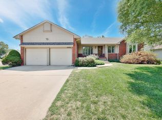 10703 W Douglas Ave, Wichita, KS 67209