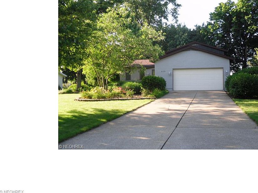 1st image of 629 Van Oaks Dr
