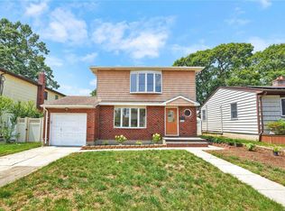 430 Kirkman Ave, Elmont, NY 11003