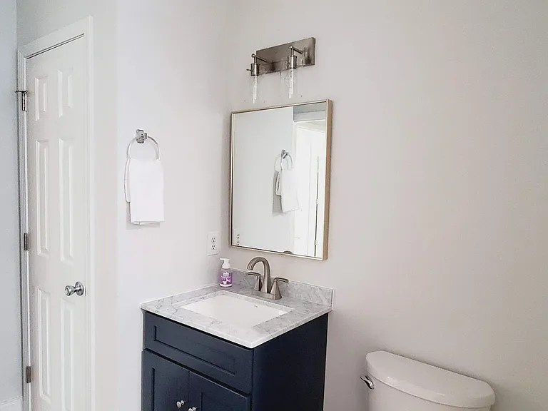 1512 Parkwood Ave — Photo 15
