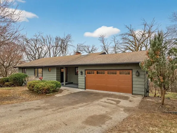 13001 Maywood Ln, Minnetonka, MN 55343