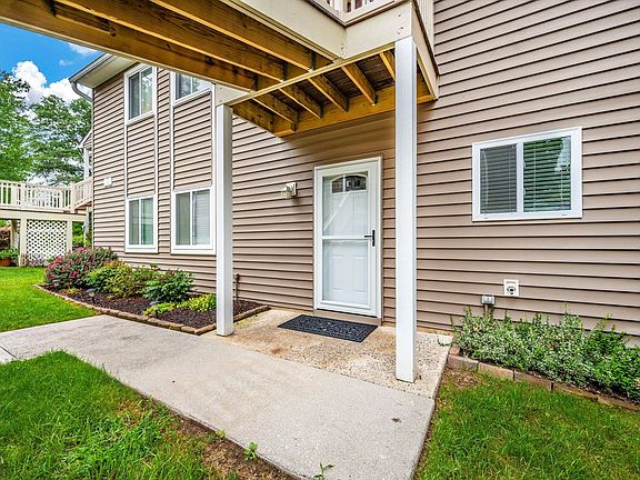 2nd image of 10251 White Pelican Way
