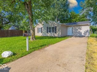 3817 Strathmore Dr, Indianapolis, IN 46235