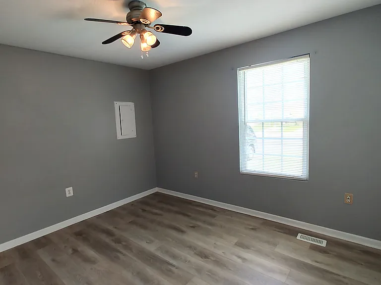 8027 Shore Rd — Photo 23