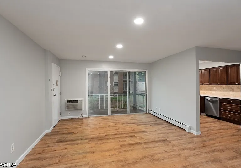 38 Deanna Dr #107 — Photo 3