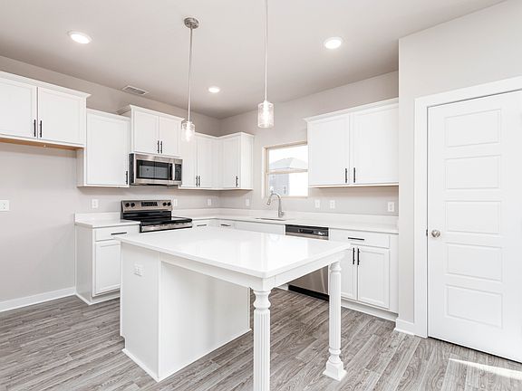 3rd image of 2214 Seahunter Ct Lot 67