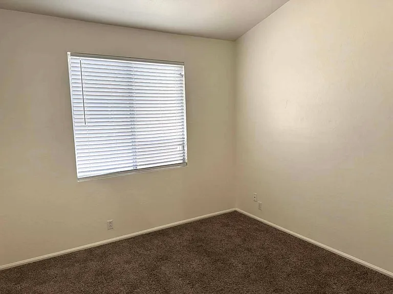 7339 E Lakeview Ave — Photo 15