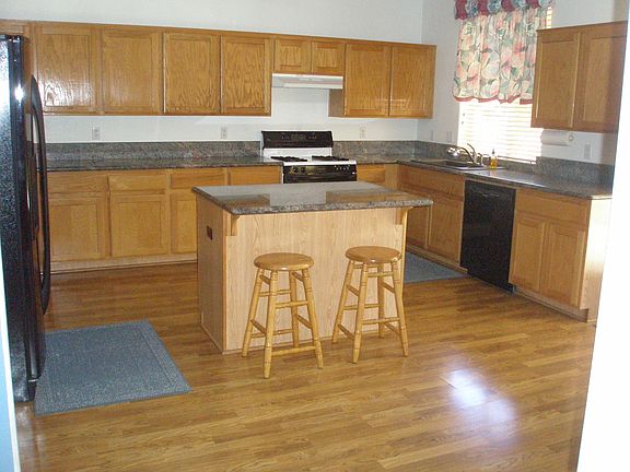 2nd image of 5408 Rose Thicket St