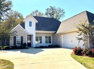 182 Sweetbriar Cir, Canton, MS 39046