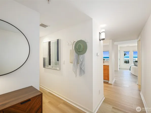 4847 California Avenue SW #506, Seattle, WA 98116