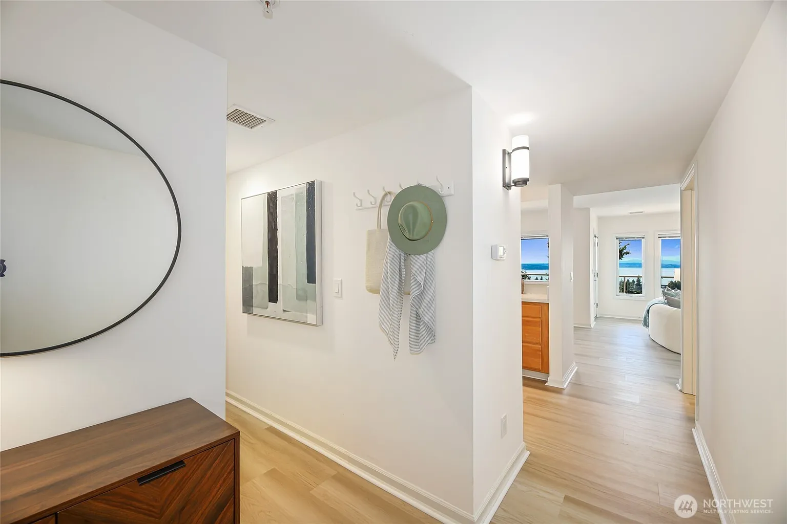 4847 California Avenue SW #506 photo 1