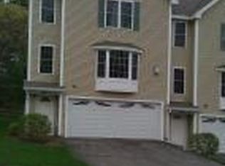 68 Shadowbrook Dr #A, Hudson, NH 03051