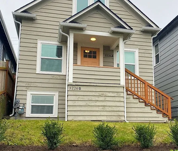 3226 Rucker Ave #B — Photo 2