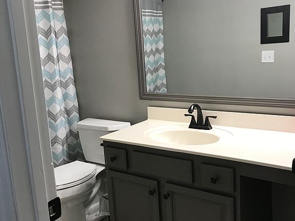 Master bath 