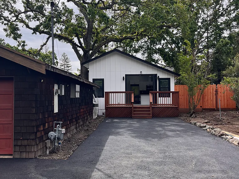 1217 Mountain View Blvd #A — Photo 28