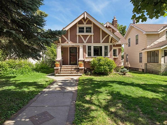 3rd image of 1377 Grand Ave