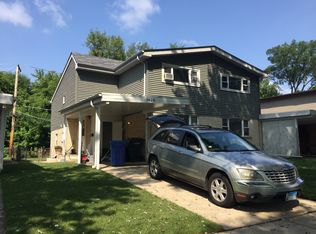 9428 Meadow Ln, Des Plaines, IL 60016