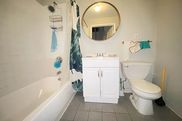 Rented by Carnegie Management Inc | media 21