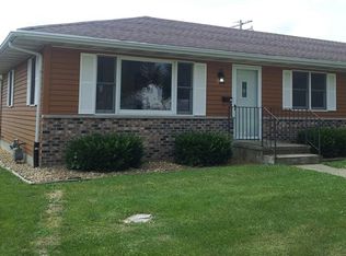 421 W 2nd Pl, Spring Valley, IL 61362