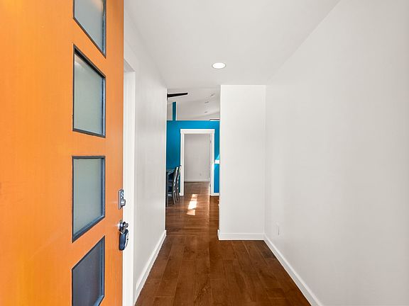 5th image of 2044 Wilson Ln