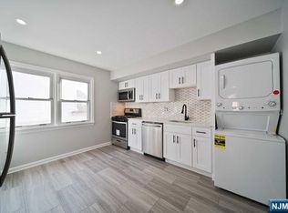 100 Westside Ave #2, Bergenfield, NJ 07621