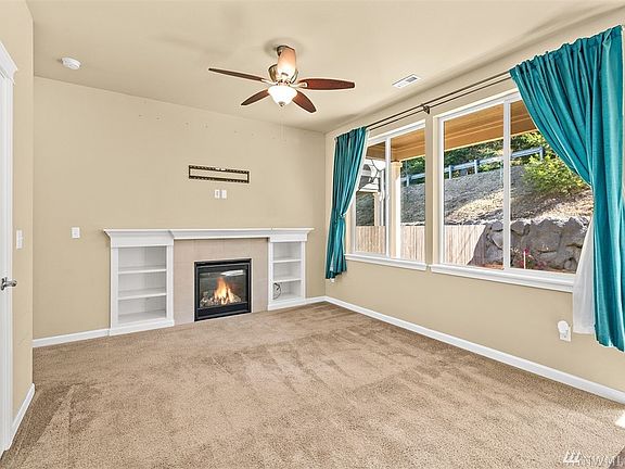 4th image of 3838 Maritime Dr SW