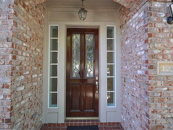 2nd image of 1543 Harness Oaks Ct