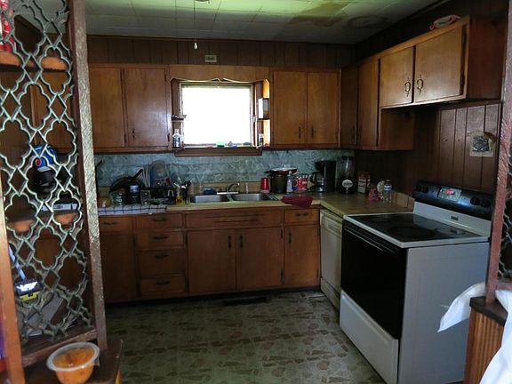 2nd image of 303 Greenwood Ave